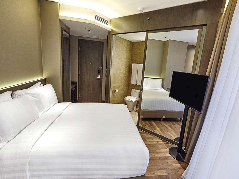 6AAA4DA0E6ED9E11AEA794B937A46F84