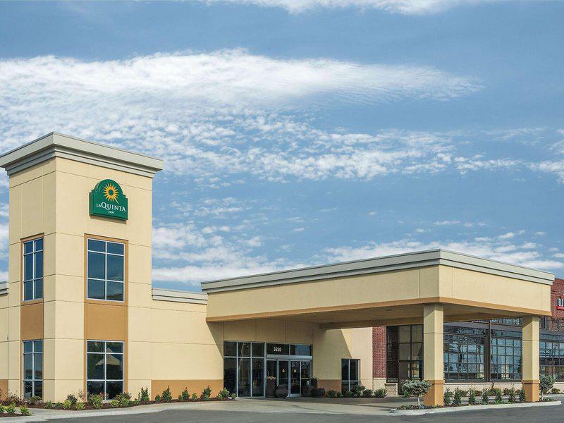 B742417FBA0D372A9B31B2BB83473DAE