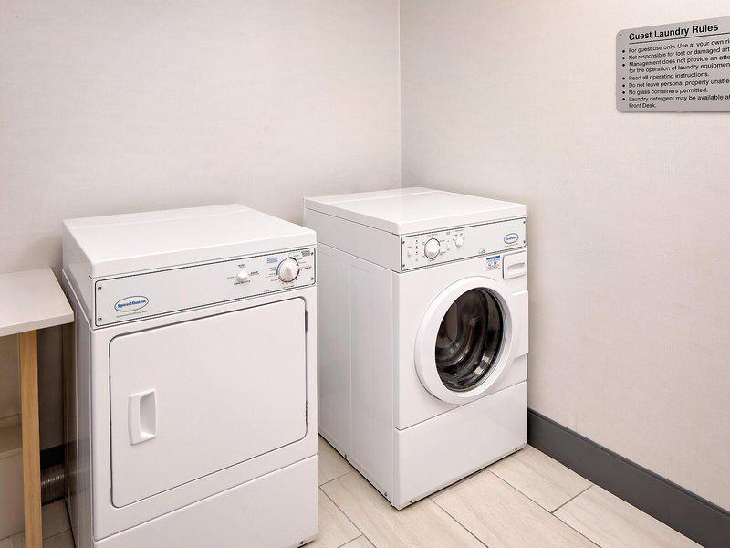 3A8DF98AF8AE5EC88EF28CEACB738638