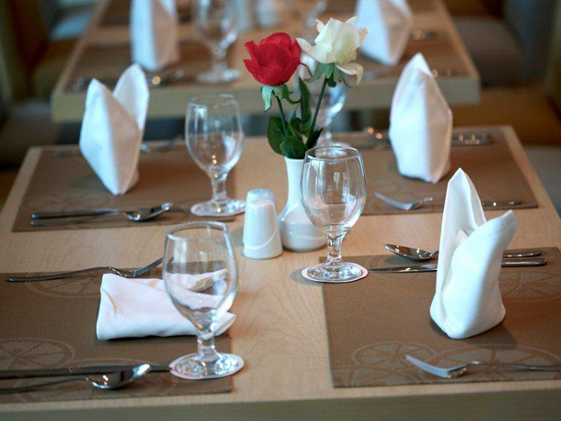 8859B51BD2BA79ED002BDC07B47CBAB2