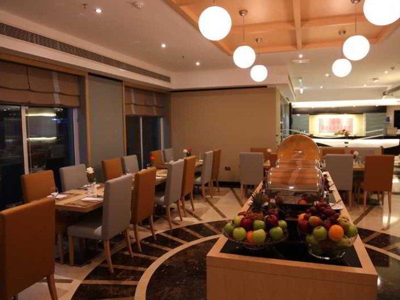 272EF39331037187FACAC66624D5B25D