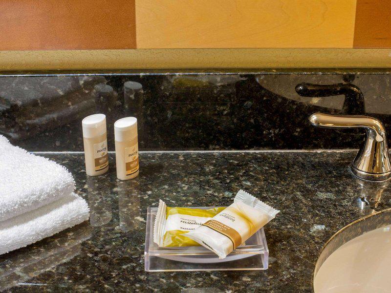 B27765FF7DDFE779604A147D3168CCE3