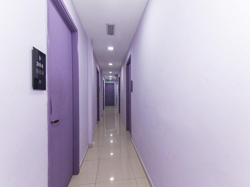 690D8E75825CC63776F25C1BA7D1400E