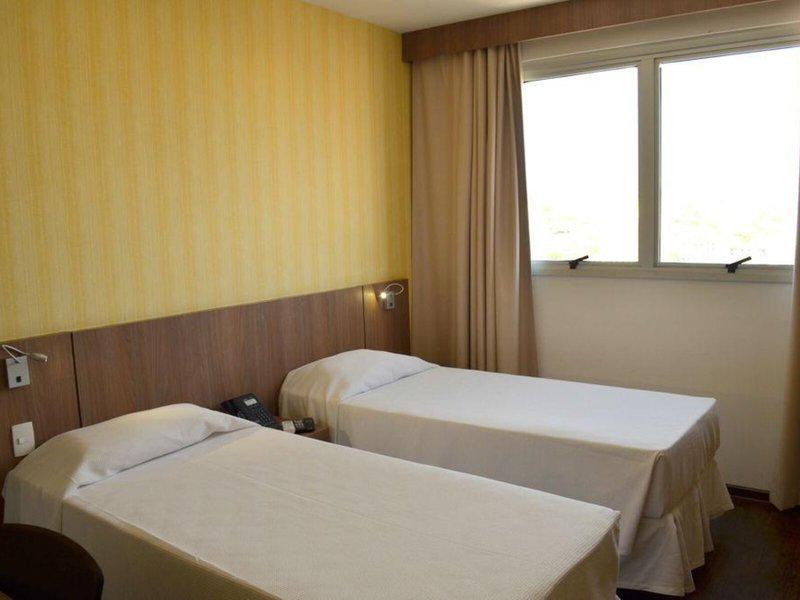 F700ACA34BF3C830CCFD73DC51CF183A