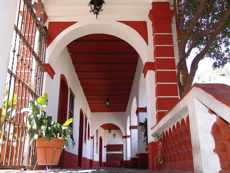 D9084236ECAEC805EDE6C9B50DBDD61A