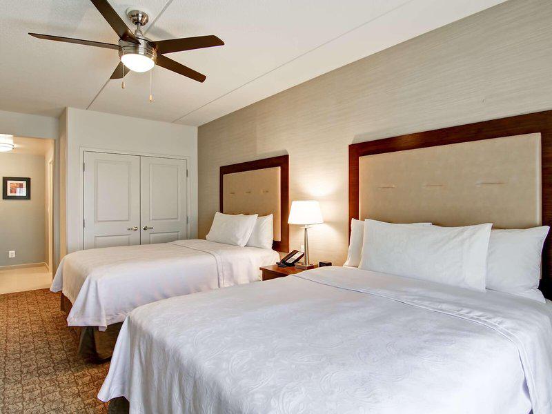 77CD1F895FECF746CF28CE07BC5386E3