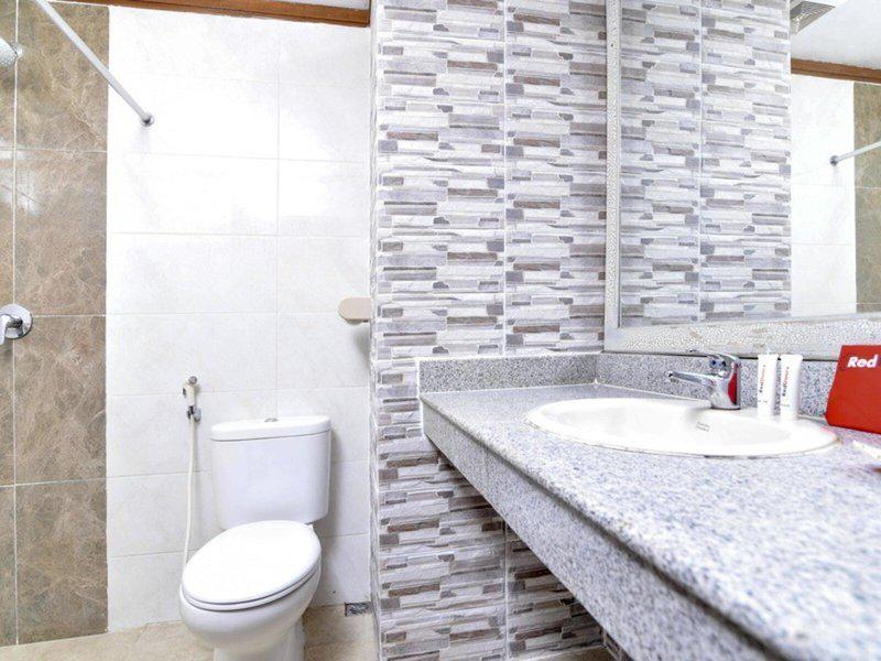 36B16329CF9D9AF6AEAFA5A12958D30D