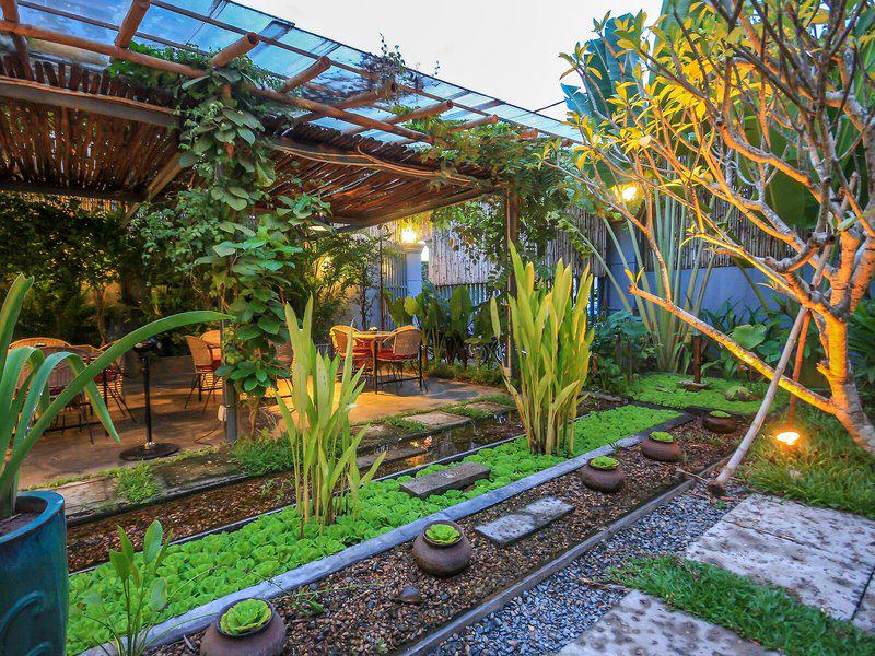 9AD218C87A5A15A2ED4CB54D56BF5B0E