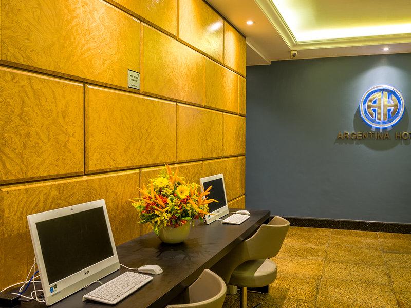 E61D7BB55AA78F0FB6136D197C2C4174