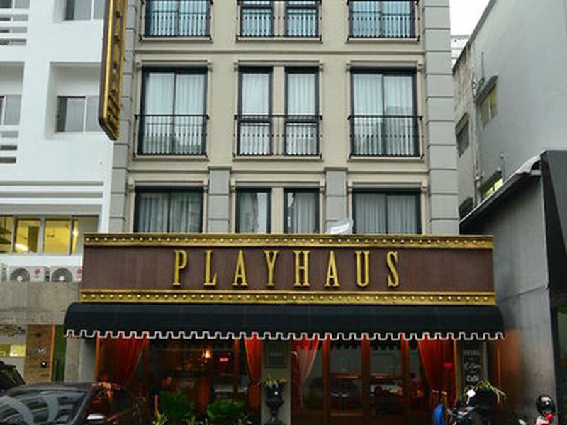 EEF125E1618B47C97439F03CFD01C725