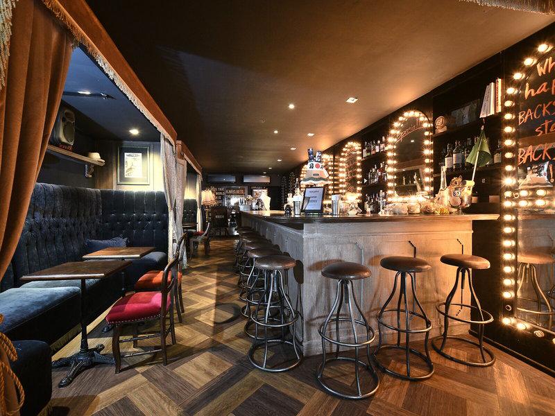 E6942A0626B8634636B378FC0D708DEF