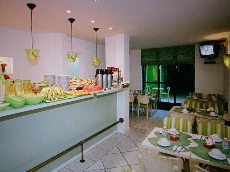 5EF6D3CE104B0E586E0720881AEB8005