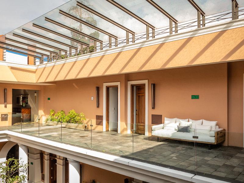 AEDB2AC8AC68F91EAC0459118BA4A4A3