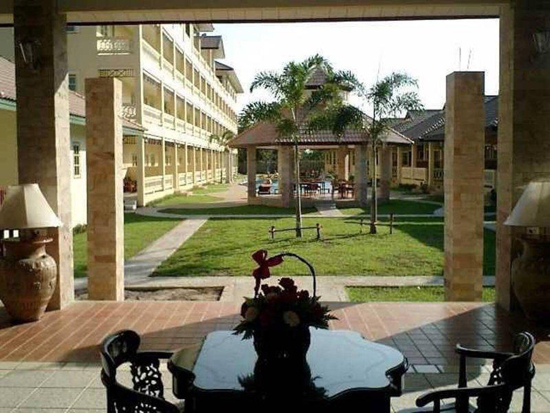 6A18AB192F6831F941B5207212A55372