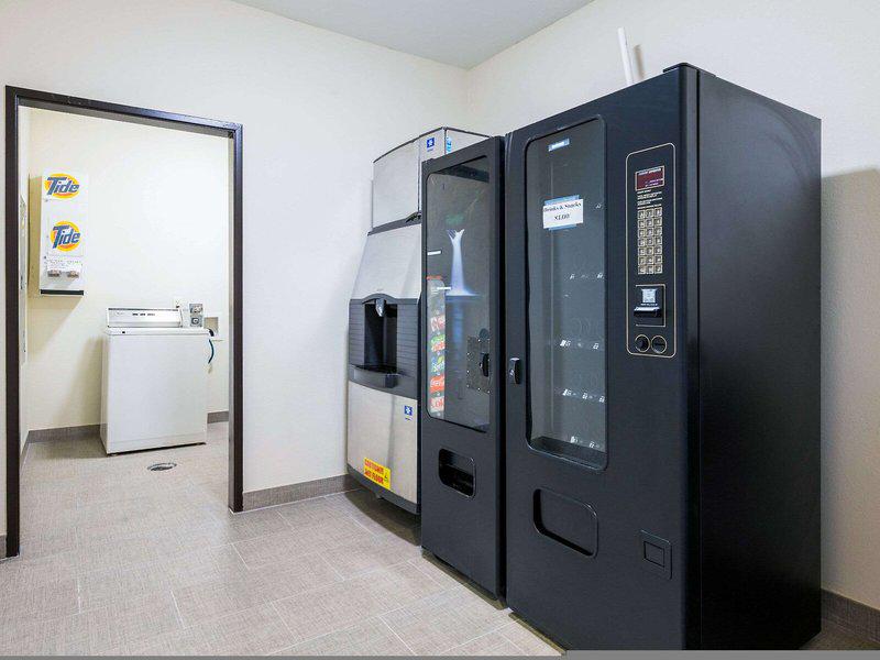 47F9A1B895D67C8804306E3DD7AB0A2D