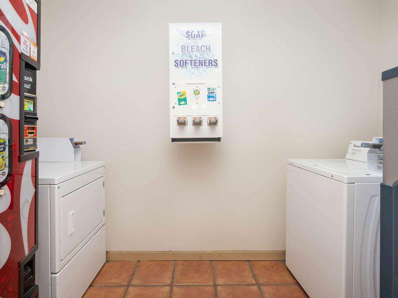 C7DF67AC15A5FE94FDB7160F58A2BF05