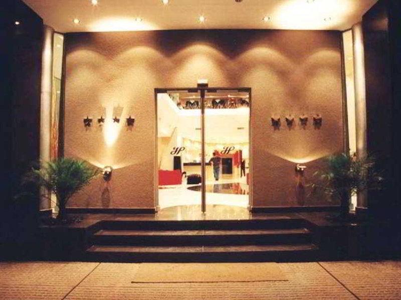 DEC4D5695B232C1FB66D2515C81A186A