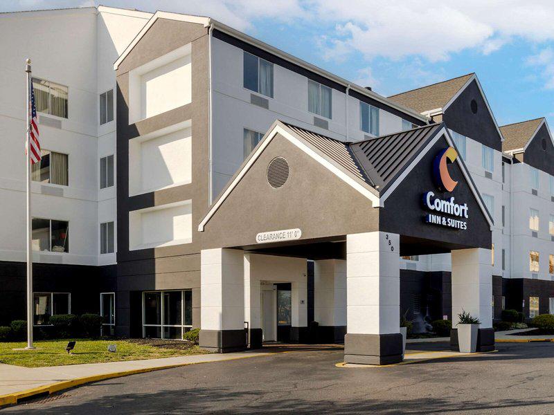 670ADE41B21F1D627C463B233C32FC9B