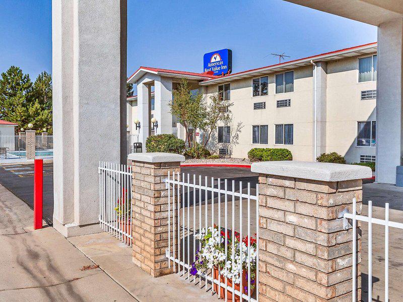 0C73B042BFF7081F4EB45AB9DC87D513