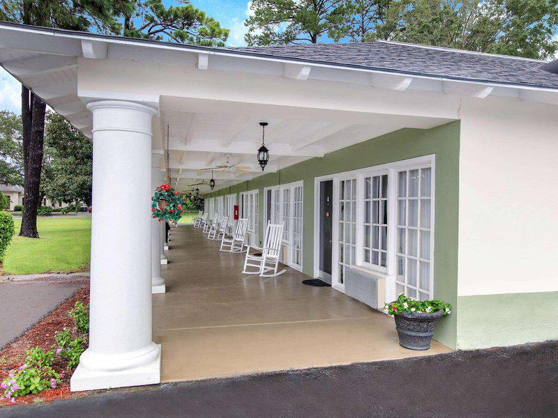 62CA8A3AAB8E33CC9A0BEF3743F55BAF