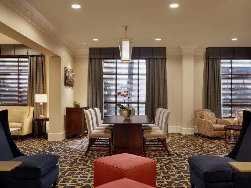 F397CA410988C313EDF08B8FC213E042