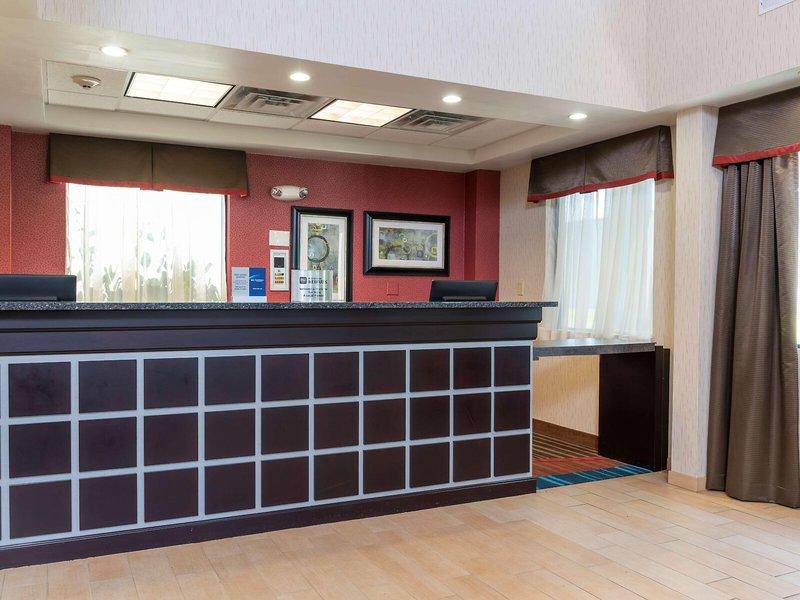 AE9456065E3E30D8C2034B120D58F93A