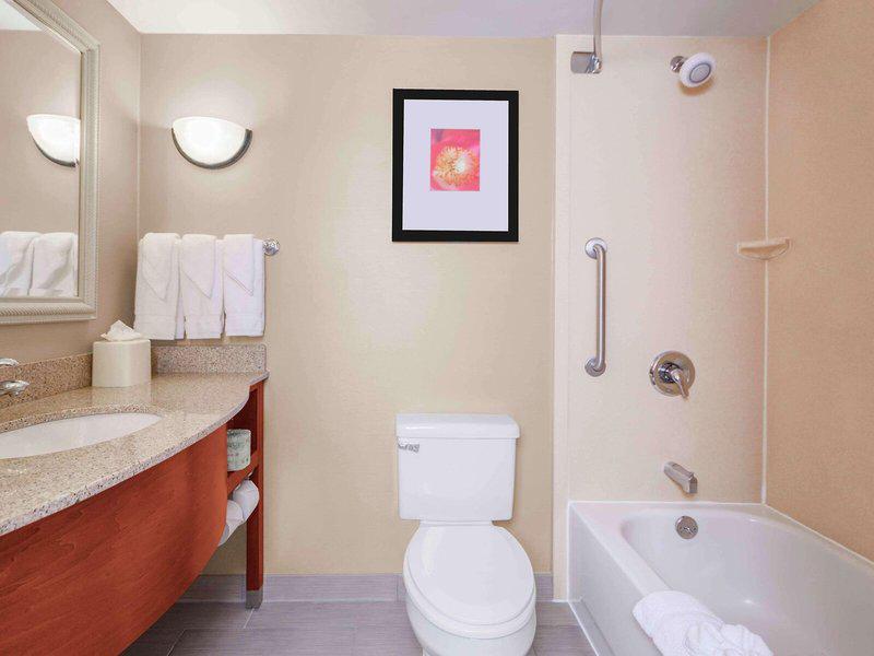 1C3798378FB91E83C5E6B7AFD6307CFB