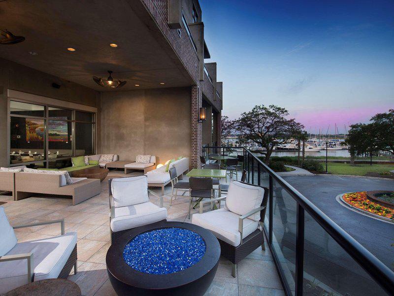 CFFE2D217D92C82C37E81ABF5B658E76