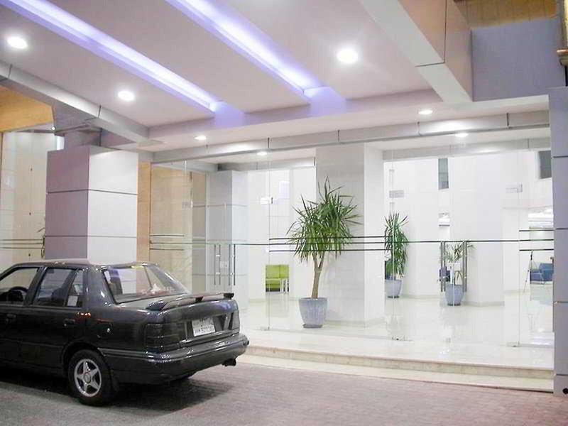 B52226F3C5968771D6B9E6995412AA4C