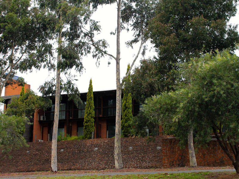 21BC43878D8793017AAB6AB78B7F032C