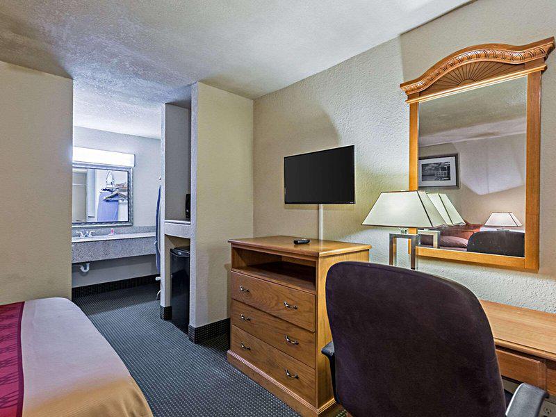 12BFA7ABE6A0F3BCF0F439BAC422B561