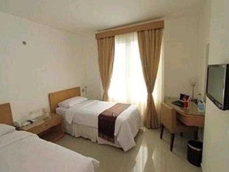 B00F05D16EED2856511C784252A7CB7F