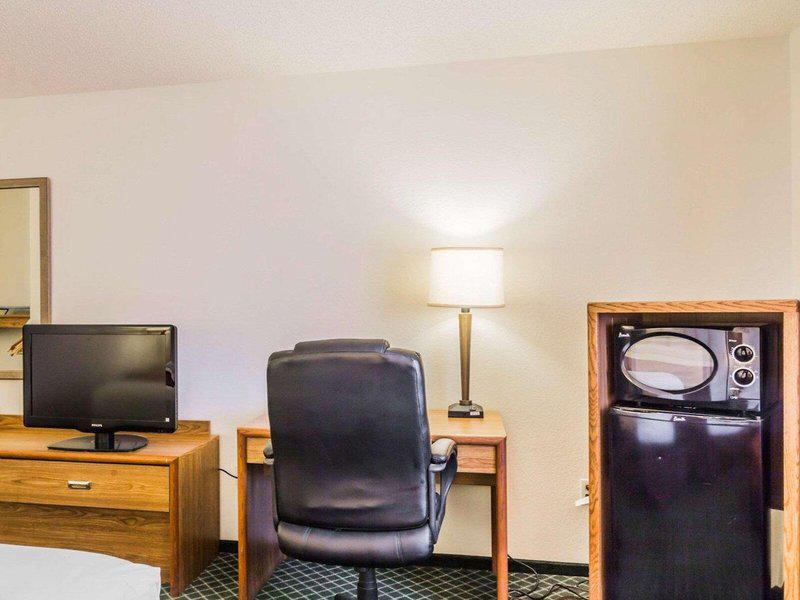 F160E5798B1B04779A1FF42A8ECC83DA