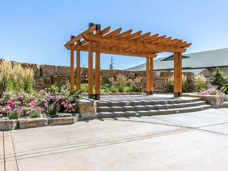 0E4AC75F7CB5960A438B04095BDBC72B