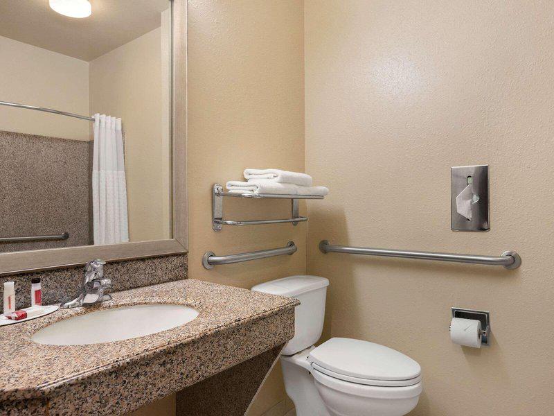 C249A77312AE19B2DAAFF5AED7A9DC8A