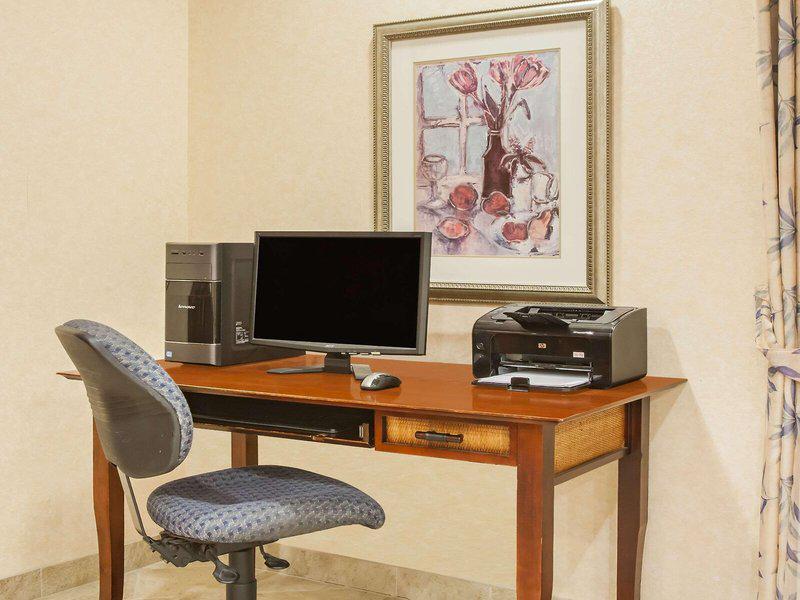 0DA216146A40D0B071FB54BA71794E2C