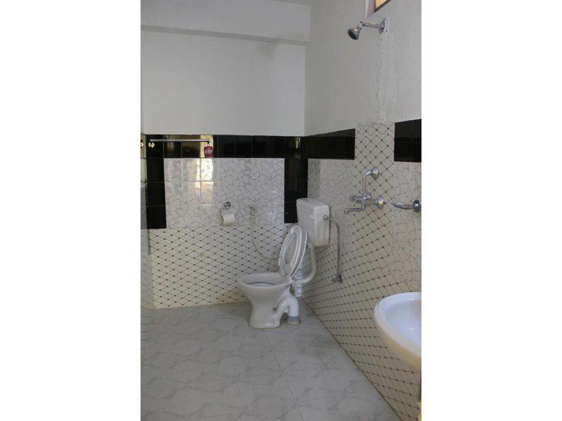 358FF86B787D19A8E2F47E8F5B599A11