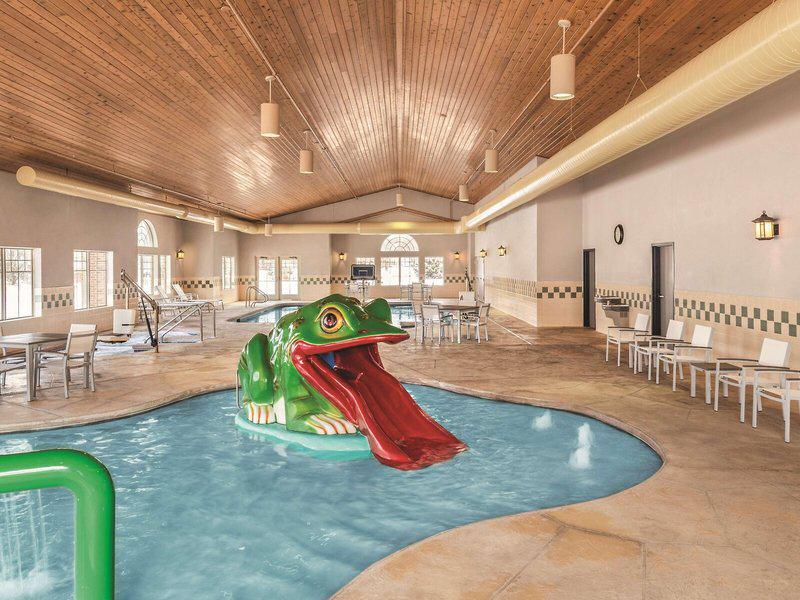 9FC19BFAA3C2A24C44A3A282CD71DFFC