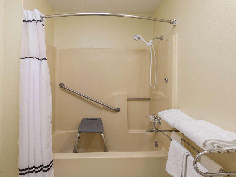 7C1CBB6BADD28796045DE6D969395170