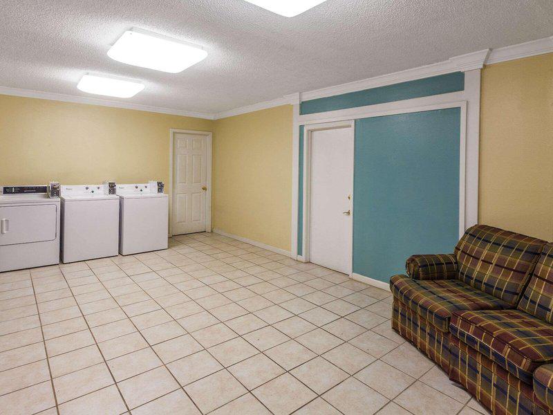 A0466446F7489E032EA2D95A86E1E7EF