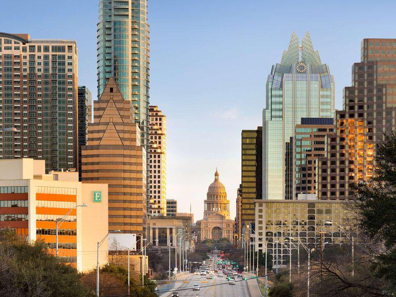 90060E5ADA71E0533606BE9B627429D1