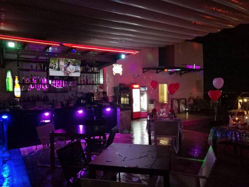 E29CF76BD4C1B5D0444FF6D9D9CAFCC8