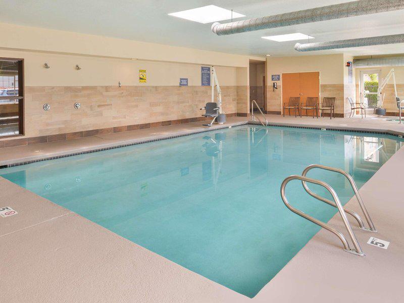 4F0AA4D06E53AC5DAAFD8EF63D5368E7