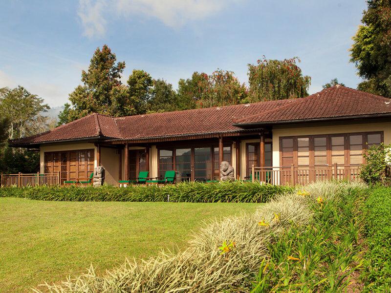 98BA22327D3CEFEF2717CCE2B8DD4852