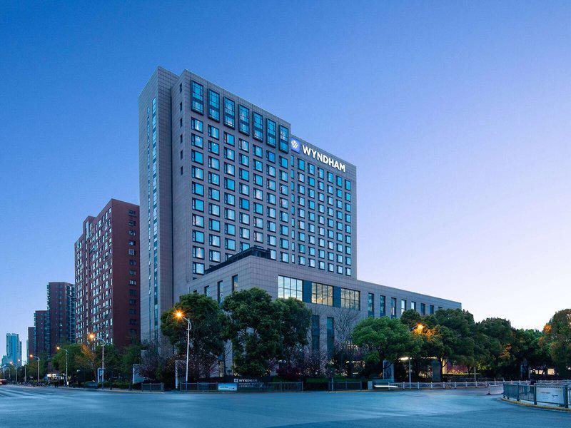 5F23041BD8EC0C3E7E0E287B7B904CB3