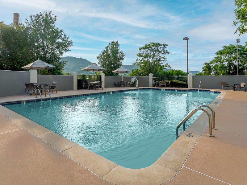 637765B50E4EC492400A595913C296D4