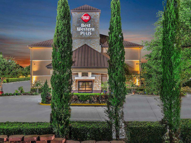 BB23B9C3128931A8F19BFC379821039D