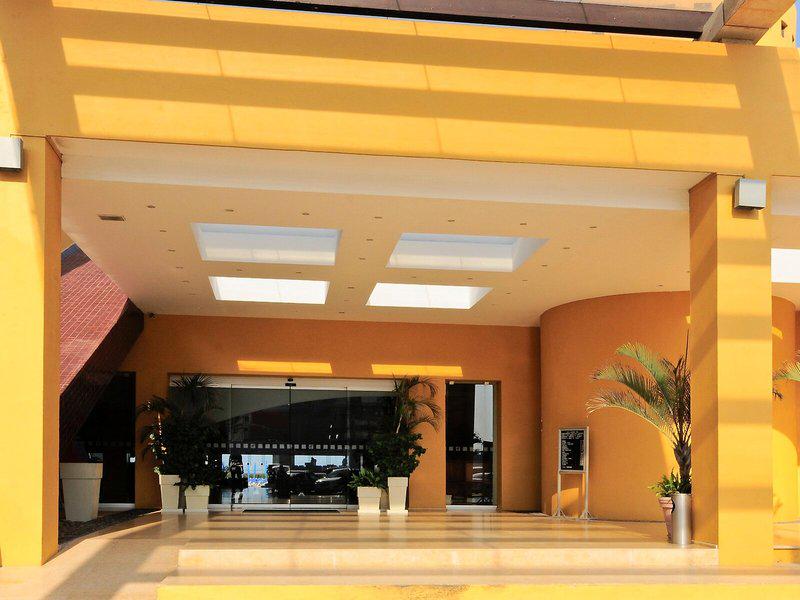 94449D421907D836F618ED29F8957D19