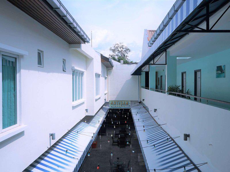 5516E15AA73567D0BA7DF6454C2B667E