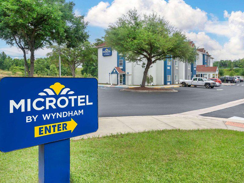 59E8DE9917708D24D569E561D49FBE5E